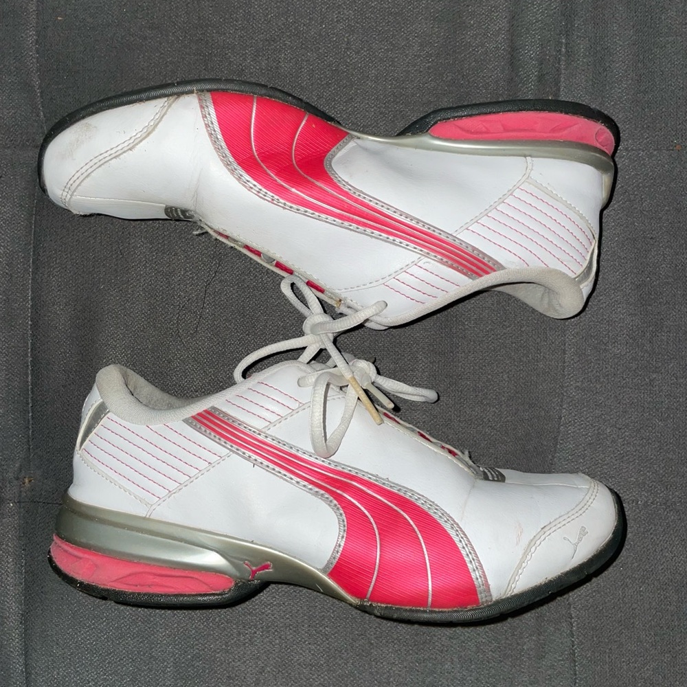 Puma Sneakers Super Elevate Running Shoes Low Top Size 8.5 Women’s White…
